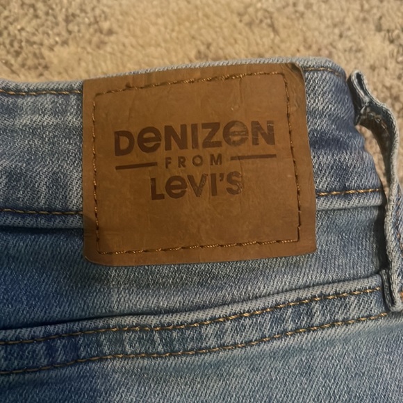 shorts - Picture 2 of 2